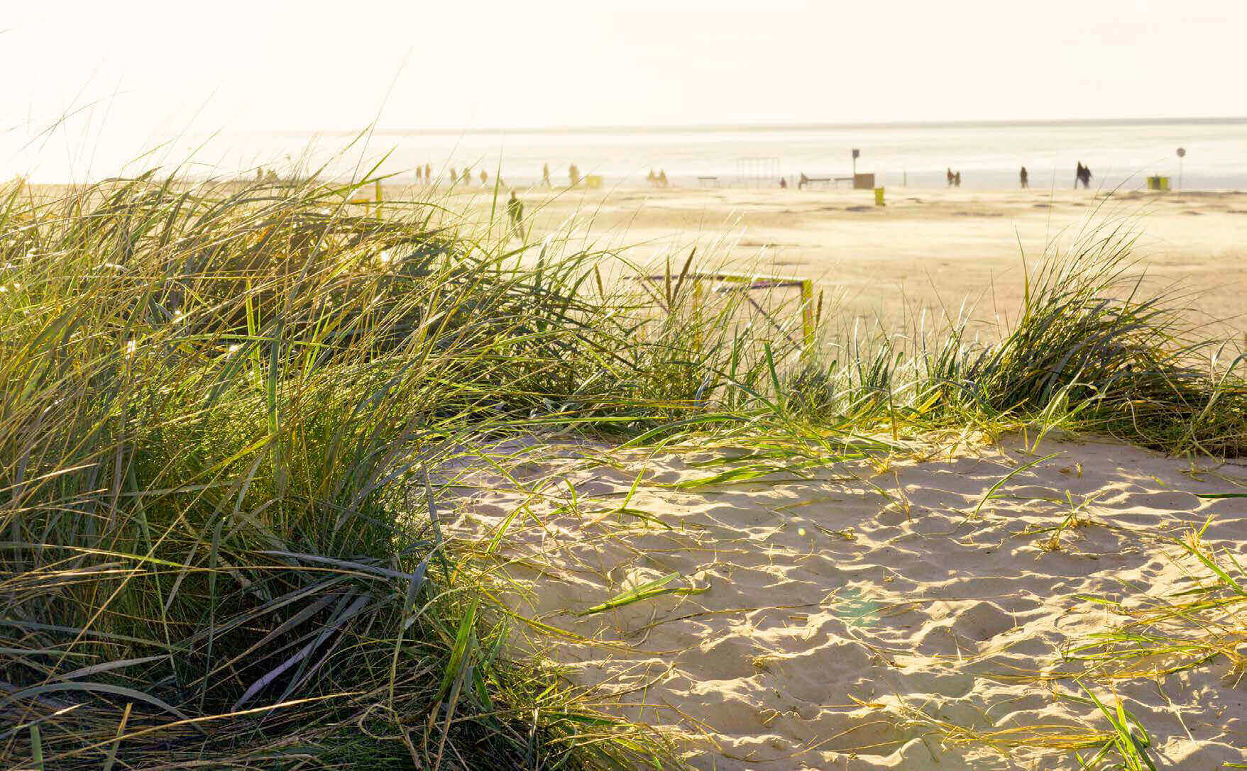 Strand am Hotel Regina Maris Norden Norddeich